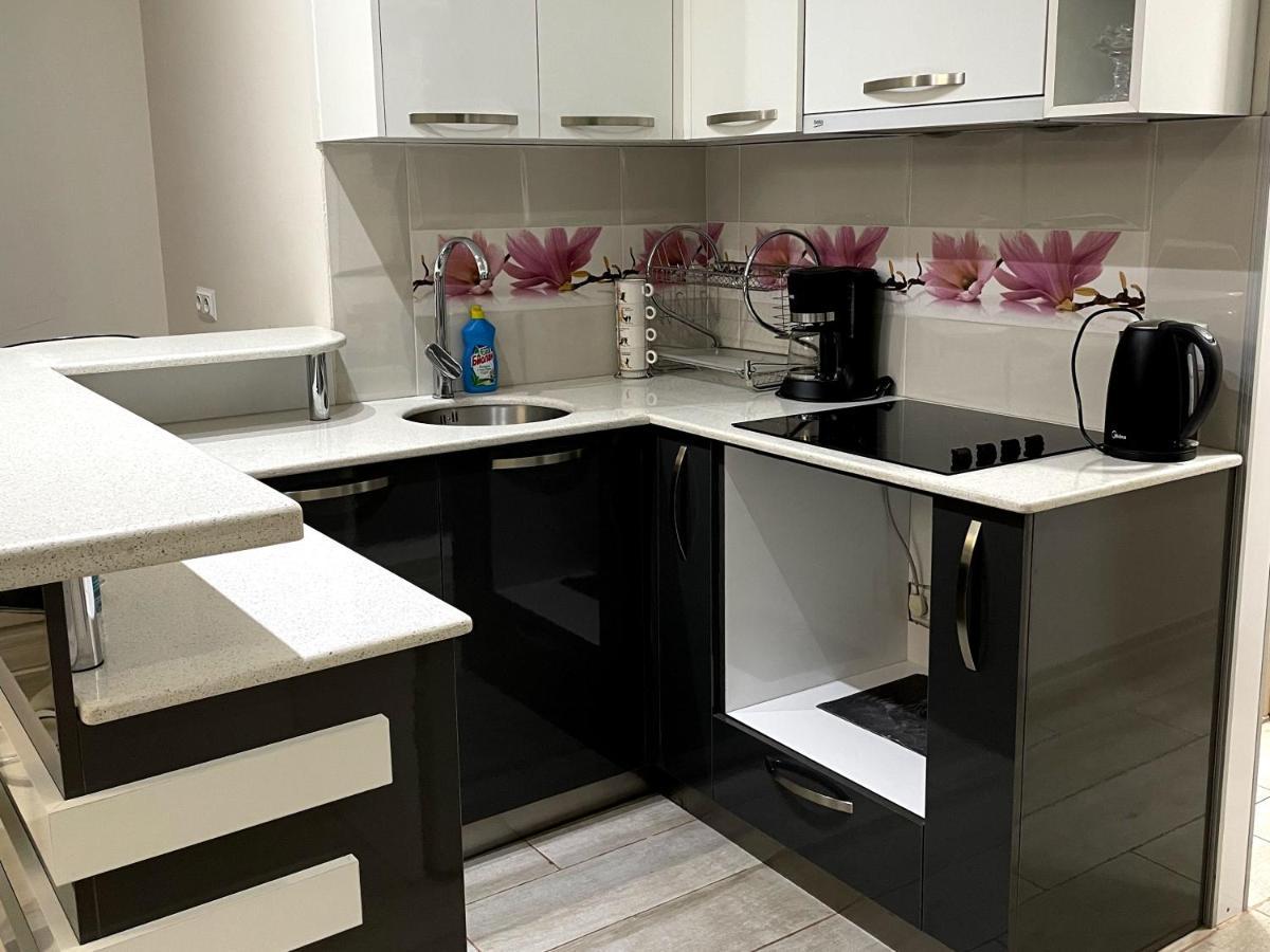 Angel Apartment In Porta บาทูมิ ภายนอก รูปภาพ